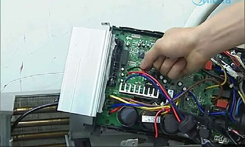 山阴美的空调电话是多少